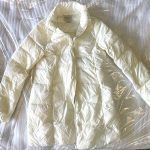 F21 white puffer coat